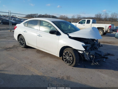 Nissan Sentra 2018 3N1AB7APXJY238175