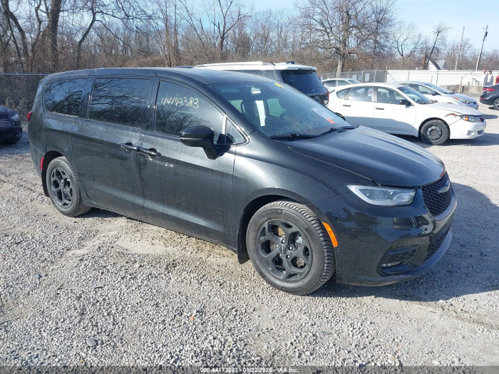 Chrysler Pacifica 2022 VIN 2C4RC1S72NR215908