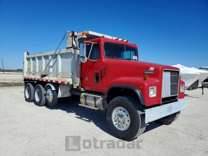 International Paystar 1995 VIN 2HTTWAUT5SC011211