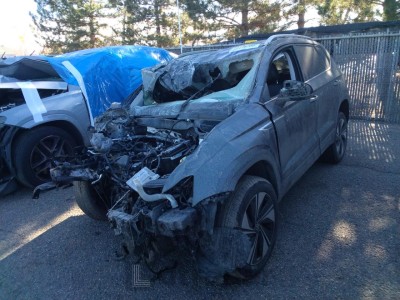 Volkswagen Taos 2024 3VVVX7B20RM007938