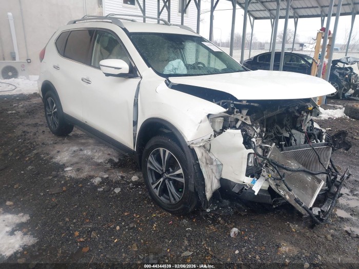 Nissan Rogue 2019 VIN 5N1AT2MV4KC842303