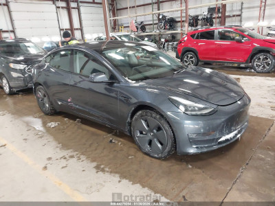 Tesla Model 3 2022 5YJ3E1EB6NF183847