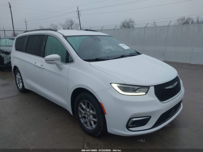Chrysler Pacifica 2022 VIN 2C4RC1BGXNR115636