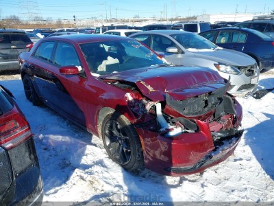 Chrysler 300 2023 2C3CCABG5PH637352