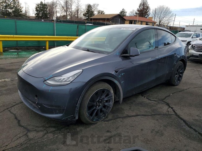 Tesla Model y 2022 VIN 7SAYGDEE8NA021021