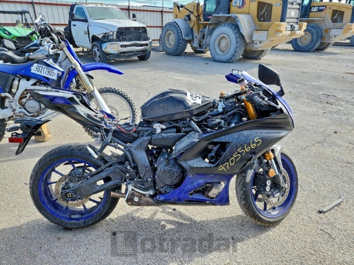 Yamaha Yzf 2025 VIN JYARM38E0SA019654