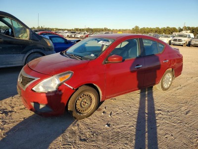 Nissan Versa 2015 3N1CN7AP2FL900593