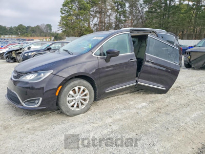 Chrysler Pacifica 2018 2C4RC1BG2JR246649