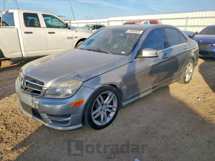 Mercedes-benz C-klasse 2014 VIN WDDGF4HB9EG222521