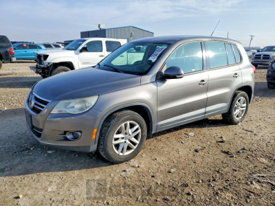Volkswagen Tiguan 2011 VIN WVGAV7AX2BW515796