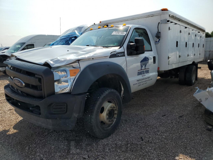 Ford F450 2016 VIN 1FDUF4GY6GEA85129