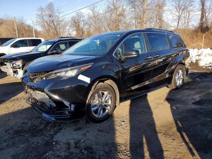 Toyota Sienna 2025 VIN 5TDJSKFC2SS196633