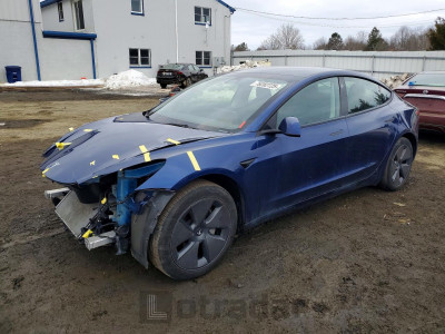 Tesla Model 3 2023 5YJ3E1EA4PF699912