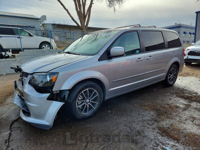 Dodge Grand caravan 2017 VIN 2C4RDGEG5HR755253