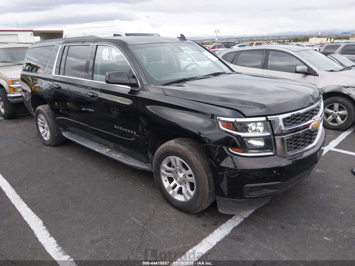 Chevrolet Suburban 2018 VIN 1GNSCHKCXJR123976