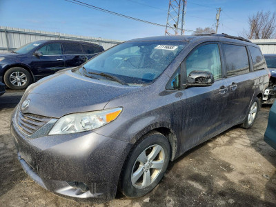 Toyota Sienna 2015 5TDKK3DC9FS611692