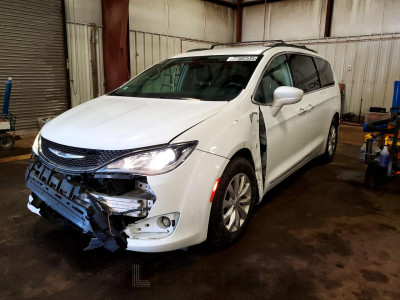 Chrysler Pacifica 2017 2C4RC1BG9HR704973