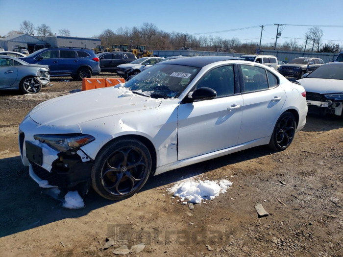Alfa romeo Giulia 2018 VIN ZARFAEEN5J7597847