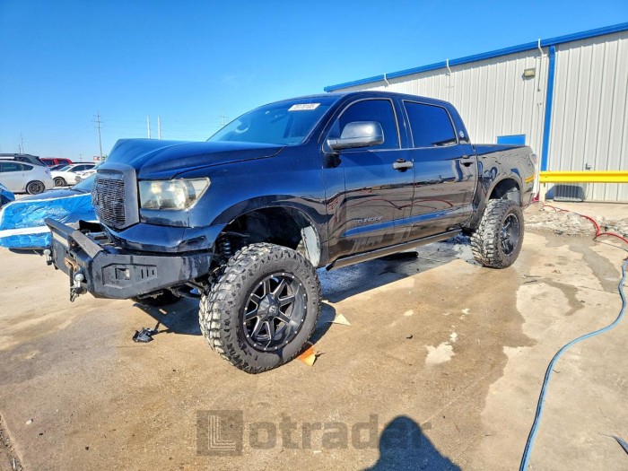 Toyota Tundra 2013 VIN 5TFDW5F11DX304965