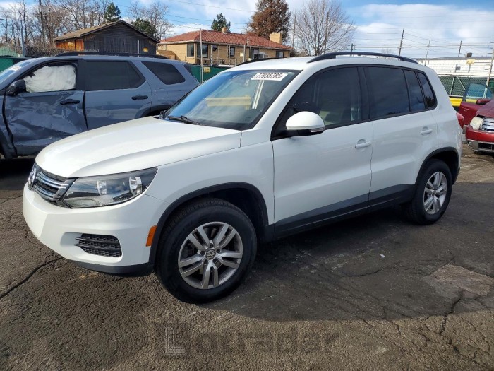 Volkswagen Tiguan 2016 VIN WVGAV7AX1GW586219