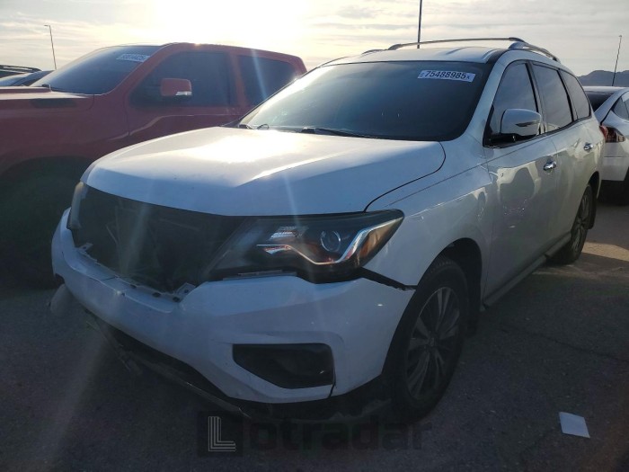 Nissan Pathfinder 2017 VIN 5N1DR2MN3HC679048