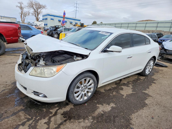 Buick Lacrosse 2013 VIN 1G4GC5E39DF294762
