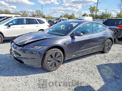 Tesla Model 3 2025 5YJ3E1EA5SF042965
