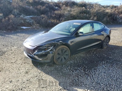Tesla Model 3 2025 5YJ3E1EB8SF015736