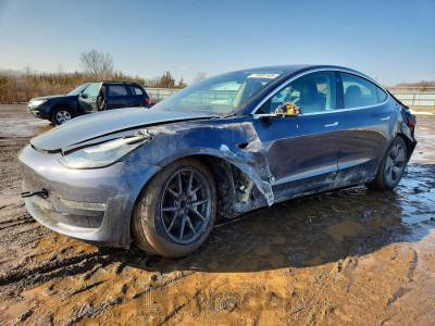 Tesla Model 3 2018 5YJ3E1EA6JF153359