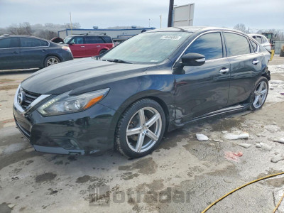 Nissan Altima 2017 1N4BL3AP7HC110928