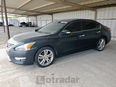 Nissan Altima 2015 1N4BL3AP5FC490624