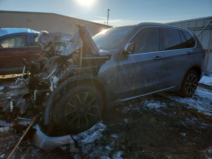 BMW X5 2016 VIN 5UXKR0C55G0P25348