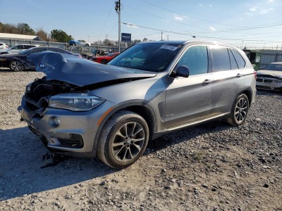 BMW X5 2018 5UXKR0C56J0X97599