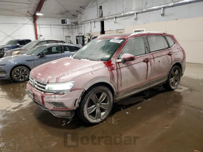 Volkswagen Tiguan 2018 3VV4B7AX1JM029586