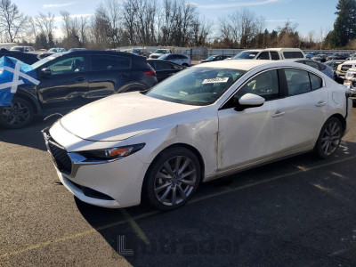Mazda 3 2019 3MZBPAAL3KM110489