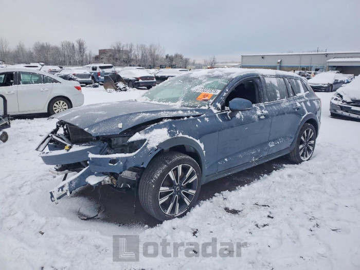 Volvo V60 cross country 2022 VIN YV4102WK7N1088245