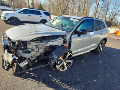 Volvo Xc60 2025 YV4H60RM1S1017066