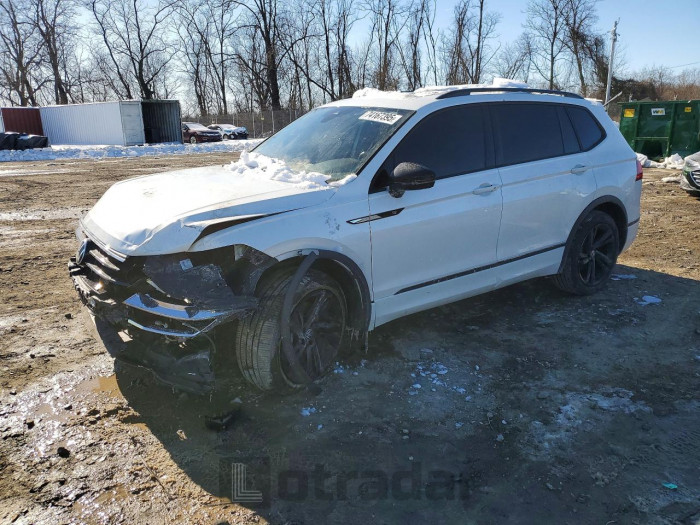Volkswagen Tiguan 2023 VIN 3VV8B7AX5PM073228