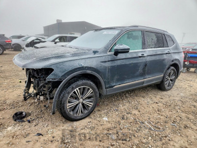 Volkswagen Tiguan 2018 3VV2B7AX8JM025641