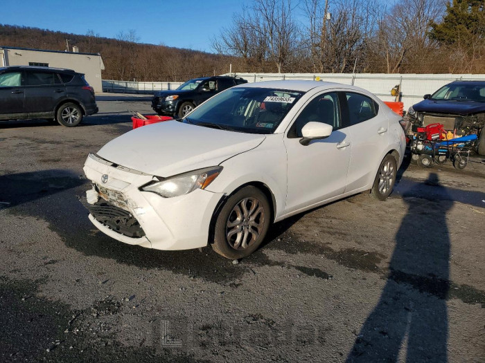 Toyota Yaris 2017 VIN 3MYDLBYV8HY165902