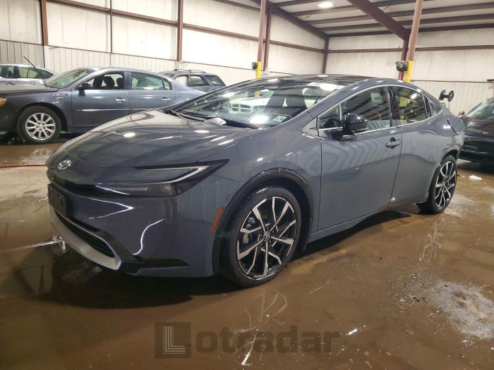 Toyota Prius 2026 VIN JTDACACUXT3062833