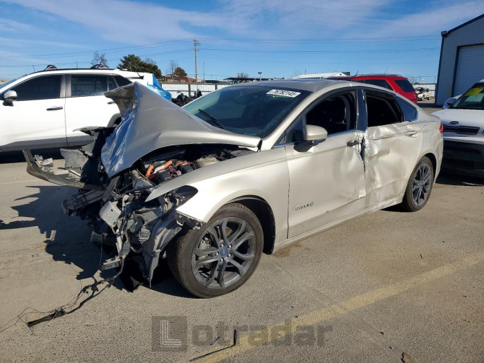 Ford Fusion 2018 VIN 3FA6P0LU3JR205467