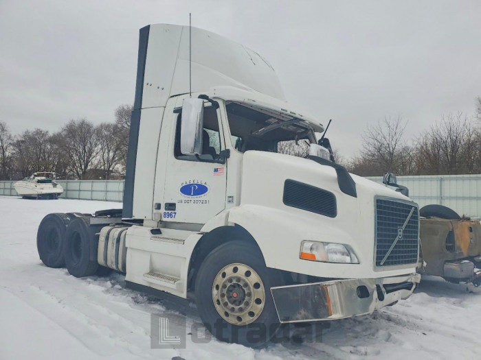 Volvo  2017 VIN 4V4MC9EH3HN975655