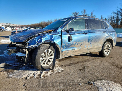 Volkswagen Tiguan 2018 3VV2B7AX4JM019691