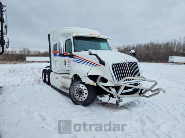 International   2022 VIN 3HSDZAPR8NN153314