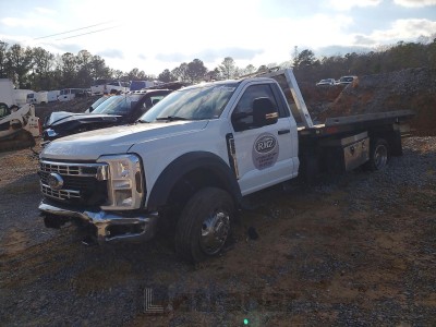 Ford F550 2023 VIN 1FDUF5GN7PEC91135