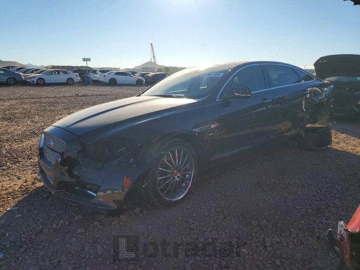 Jaguar Xj series 2018 VIN SAJWA2GE8JMW13516