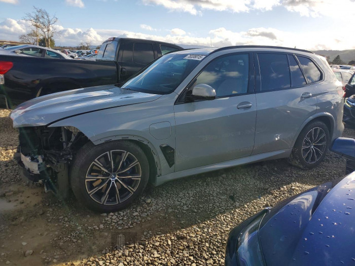 BMW X5 2024 VIN 5UX43EU01R9S95634