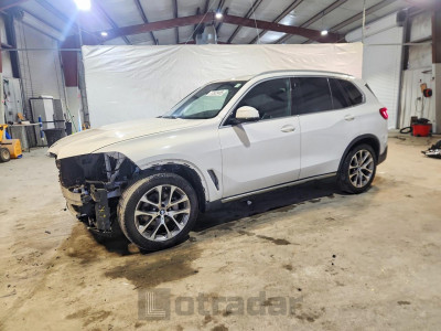 BMW X5 2019 5UXCR6C55KLK87171
