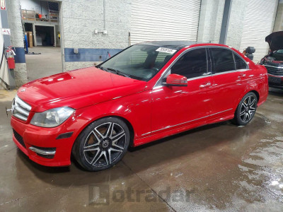 Mercedes-benz C class 2013 VIN WDDGF8AB8DR258298